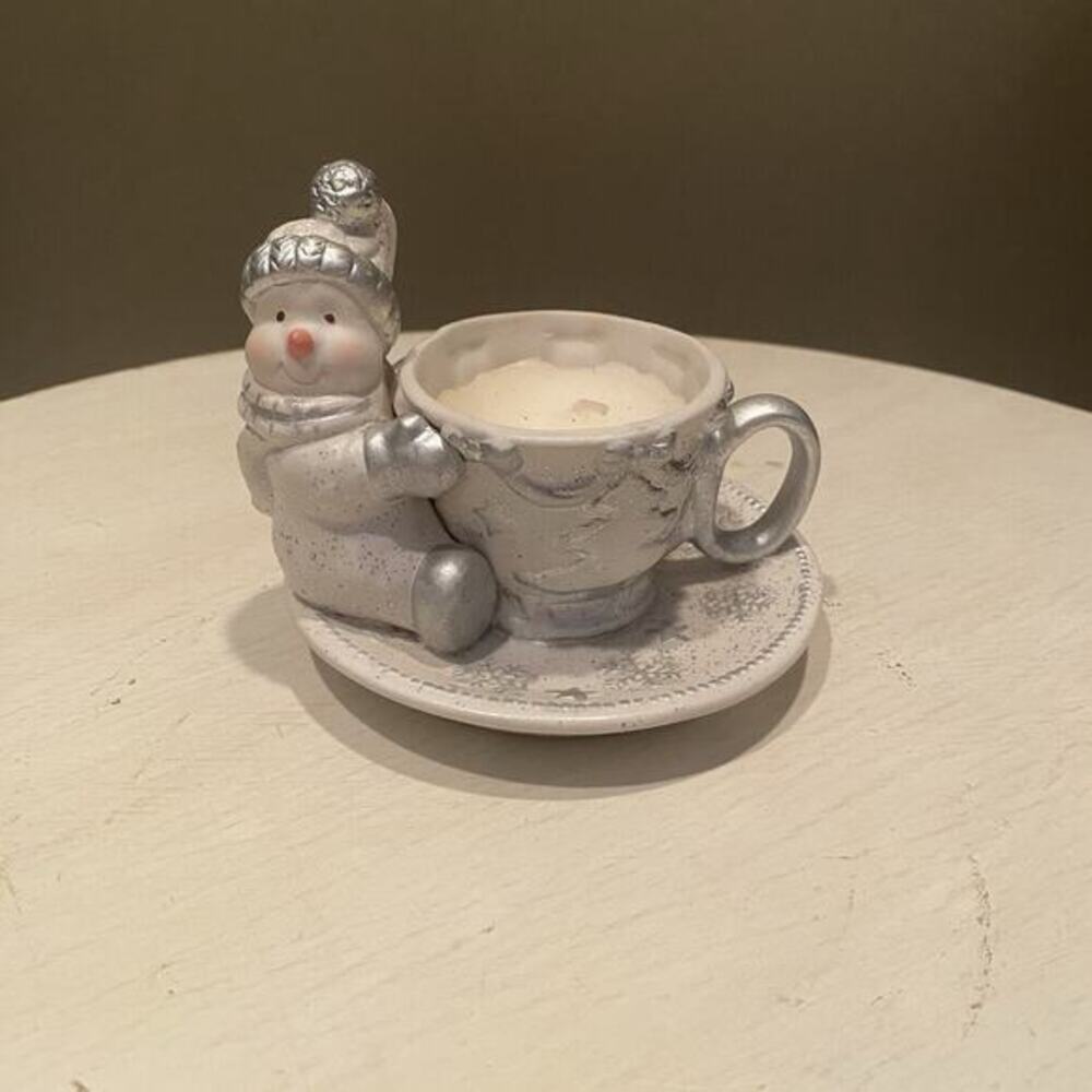 Vintage Flomo Unlimited‎ Snowman Hugging Teacup With Candle